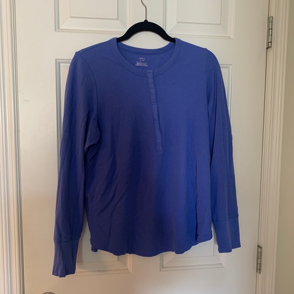 XL Aerie Henley - Picture 1 of 2